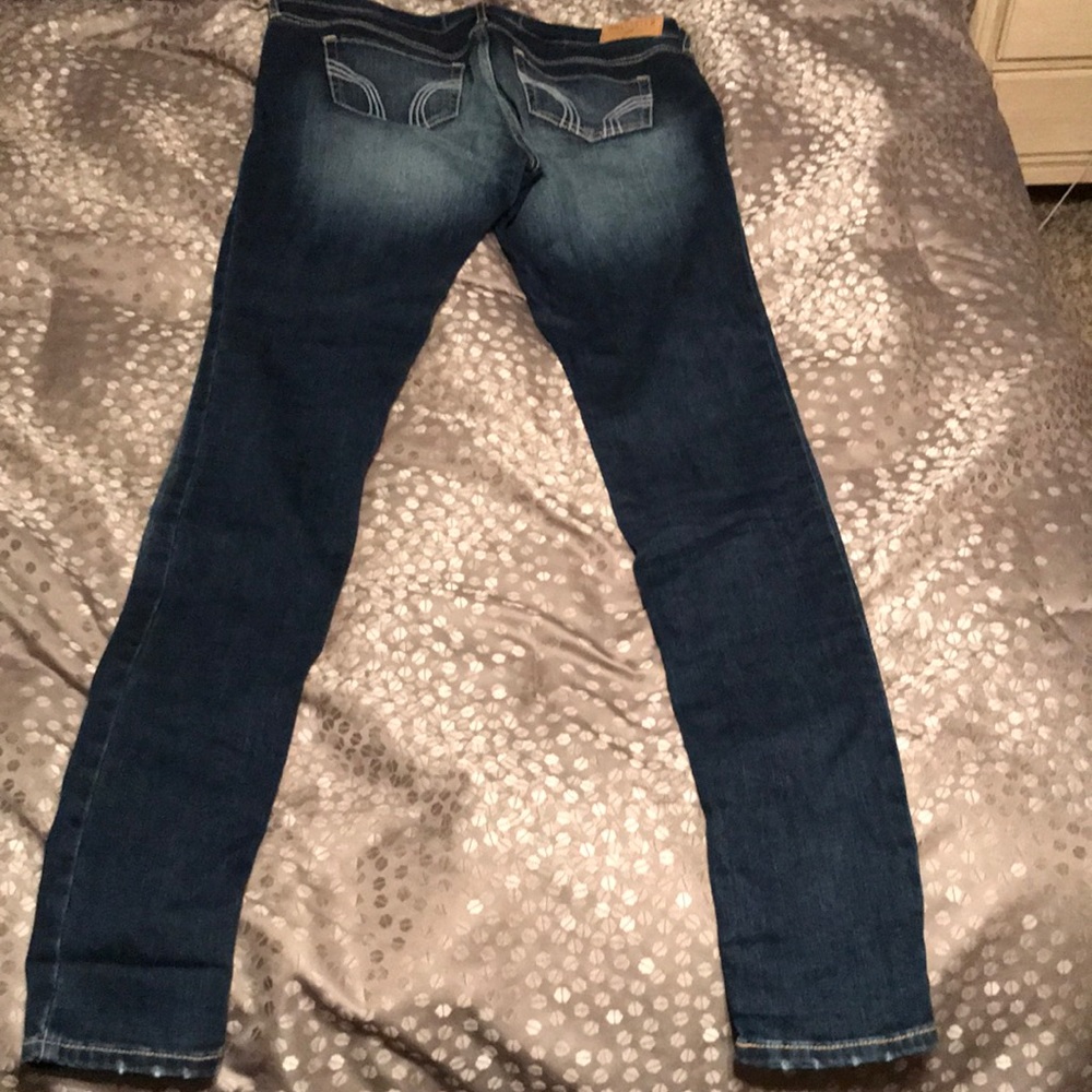 Size 9 Hollister Skinny Jeans